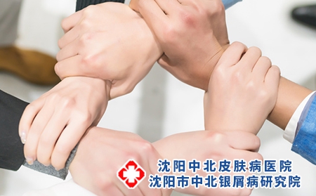 摄图网_500810590_wx_团队合作加油（企业商用）